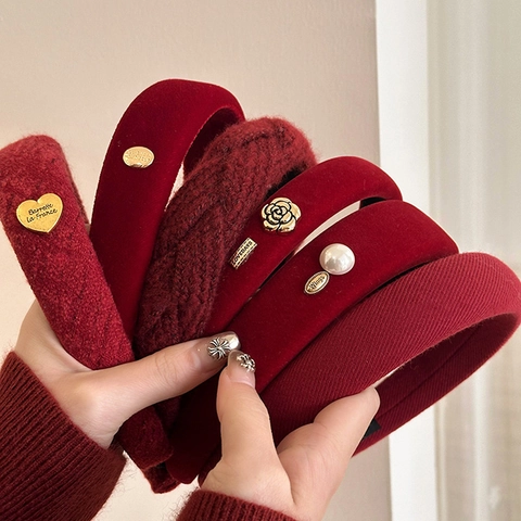 Serre Tête Rembourré Rouge Femme Velours Tricot Tweed Avec Künstliche Perle Métal Coeur Décoration Style Rétro Français