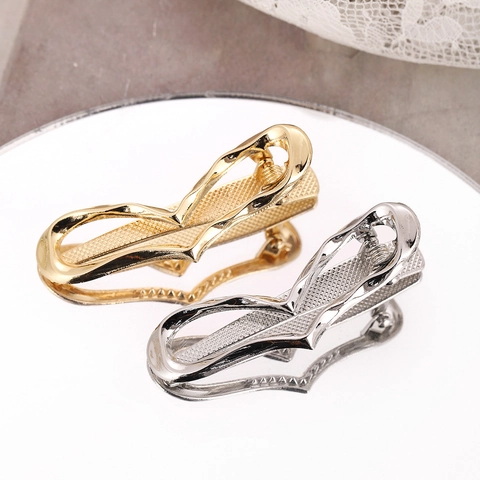 Hart Golf Onregelmatige Eendenbek Haarclips Holle Legering Metaal Minimalistisch Elegant Modieus Haarstyling Voor Vrouwen Meisjes