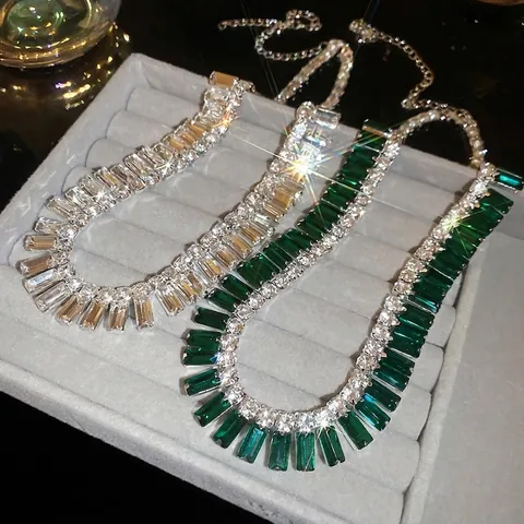 Elegante Kupferkette Mit Rechteckigen Strasssteinen Baguette Schliff Smaragdgrün Party Schmuck Für Damen Luxus Glanz Accessoire
