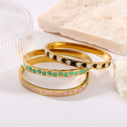 Bracelet Jonc Émail Motif Cœur Acier Inoxydable Plaqué Or 18K Goutte Huile Colorée Bijoux Tendance Style Ins Femmes