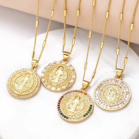 Collier Pendentif Médaille Saint Benoît Cuivre Plaqué Or Zircone Colorée Médaille Religieuse Pour Femmes Hommes