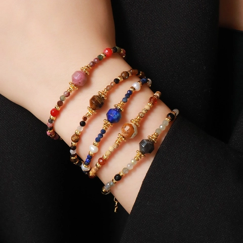 Bracciale in Rame con Perline in Pietra Naturale e Perla d'Acqua Dolce Fatto a Mano da Donna Gioielli alla Moda Regolabili