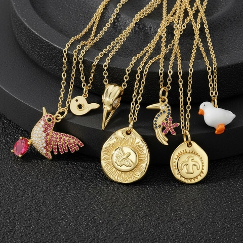 Collar de Colgante de Pájaro de Cobre Chapado en Oro Vintage Con Detalles de Strass Colibrí Águila Paloma Joyería de Cadena para Mujer