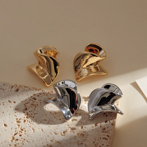 Minimalist Copper Twisted Geometric Stud Earrings With 925 Sterling Silver Post Modern Spiral Metal Earrings For Women Fashion Jewelry