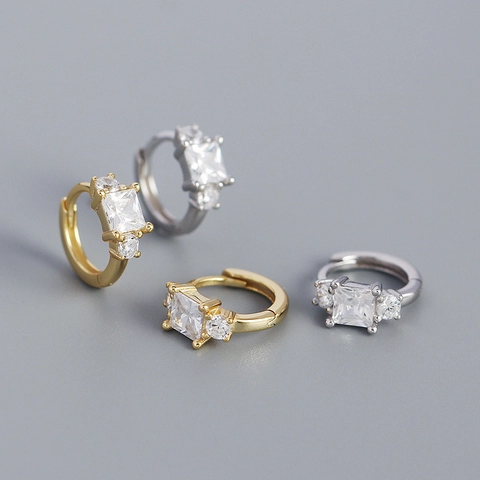 Boucles D'oreilles Huggie Hoop Avec Zircone Carrée 925 Sterling Silver Earring Post Géométrique Coupe Princesse Minimaliste