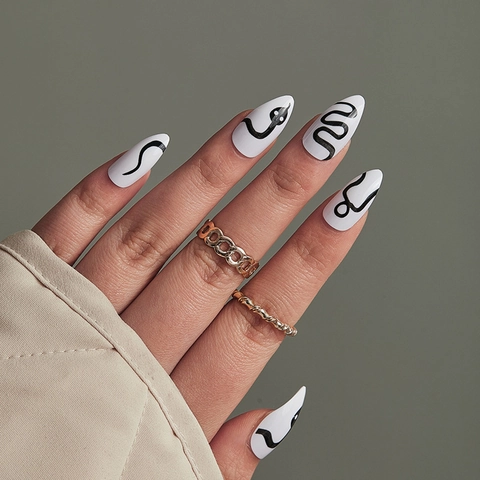 Uñas Postizas De Almendra Brillantes Negras Blancas Patrón De Serpiente Línea Abstracta Largas Para Mujeres