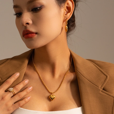 Collar Con Colgante De Corazón De Acero Inoxidable Bañado En Oro De 18K Cadena De Bolas Retro Joyería Para Mujer