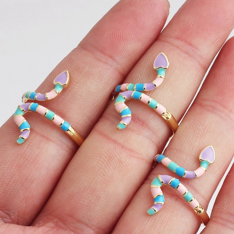 Bague Ouverte En Forme De Serpent Cuivre Plaqué Or Émail Coloré Ajustable Zodiaque Animal Bijoux Pour Femmes