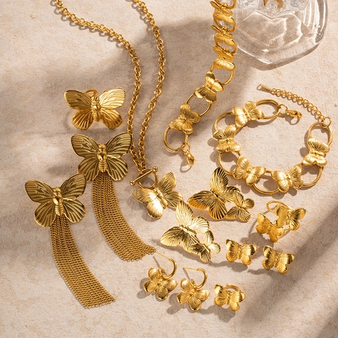 Collezione Gioielli Farfalla in Acciaio Inossidabile Oro Vintage per Donna Collane Minimaliste Eleganti Orecchini Anelli Bracciale