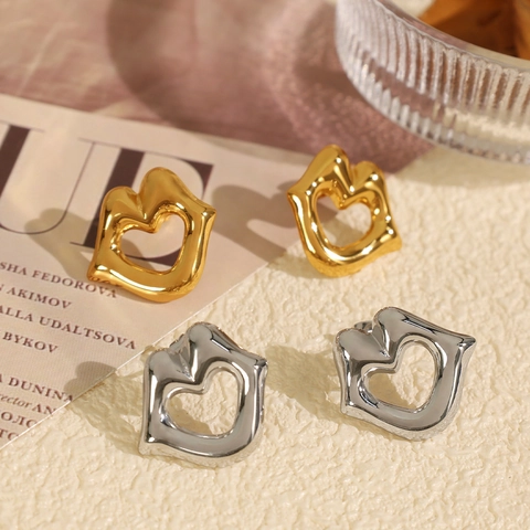 Pendientes De Botón Con Forma De Labios Bañados En Oro De 18K Acero Inoxidable Corazón Hueco Joyería Punk Para Mujer