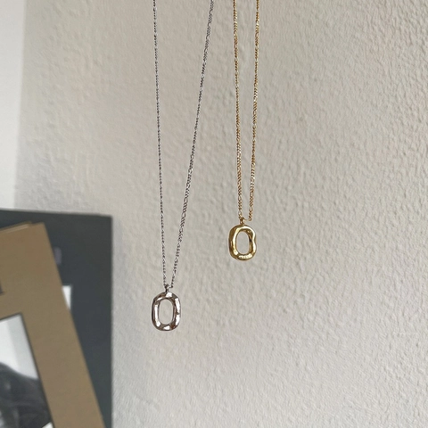 Collana In Argento Sterling 925 Con Ciondolo A Ciambella Ovale Irregolare Trama Martellata Gioielli Minimalisti Donna