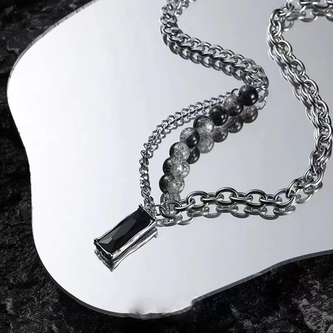 Collier Double Couche Asymétrique Unisexe en Acier Titane avec Pendentif Rectangulaire en Pierre Synthétique Style Punk