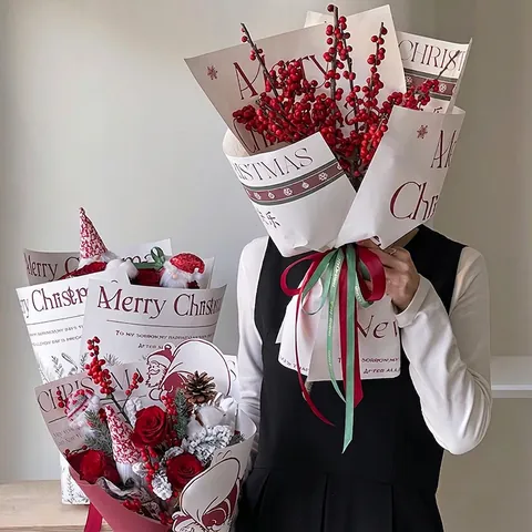 Weihnachtsgeschenkpapier Kraftpapier Blumenstrauß Geschenkverpackung Festliches Weihnachtsmann Karomuster Schneeflocke