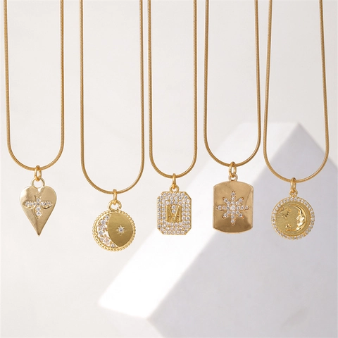Collier Pendentif Acier Inoxydable Plaque Or Chaîne Serpent Avec Zircon Lettre M Étoile Lune Cœur Abeille Femmes