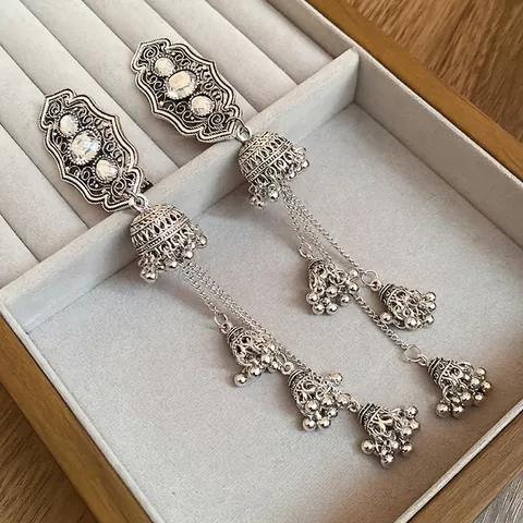 Pinza Para El Pelo Hueca De Aleación De Plata Étnica Retro Con Borla De Campana Jhumka De Strass Accesorio Para Mujer
