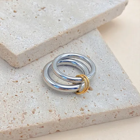 Vintage Elegant Stainless Steel Interlocking Double Rings Geometric Gold Silver Plated Fashion Jewelry Finger Ring US Size 8