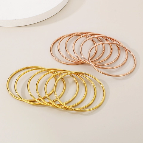 Minimalist Round Bangle Stainless Steel Smooth Plain Circle Stackable Fashion Jewelry For Women