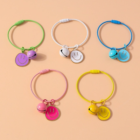 Portachiavi Con Faccina Sorridente Simpatico Anello In Filo Metallico Pendente A Campanello Emoji Colorato Fascino Per Borsa Accessorio Di Moda