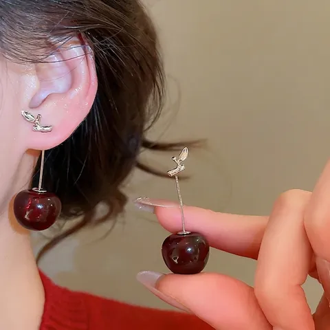 Kersenhanger Oorbellen Met Harsvruchten En Legeringsbladeren En Zilveren Oorsteker Retro Zoete Sieraden Voor Dames
