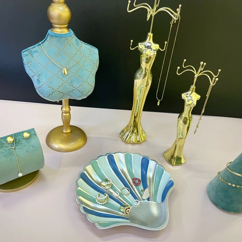 Jewelry Display Rack Metal Gold Mannequin Bust Necklace Holder Velvet Ring Cone Shell Tray Organizer Photography Props