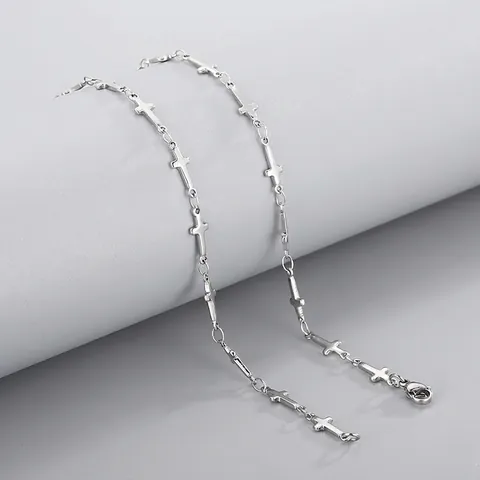 Collar De Cadena De Cruz De Acero Inoxidable Minimalista Estilo Ins Mujeres Color Plata Joyería Accesorio