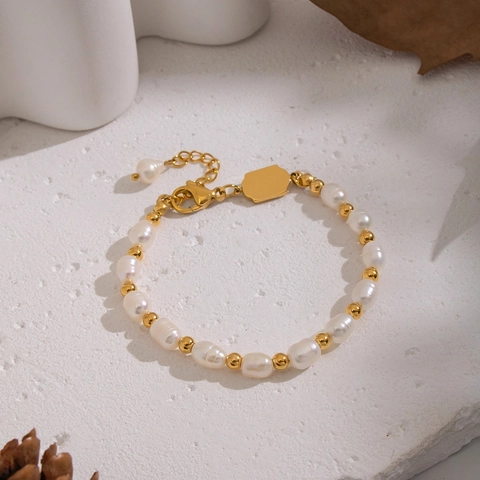 Natural Freshwater Pearl Bracelet With 304 Stainless Steel Gold Plated Waterproof Non Fading Elegant Jewelry For Women