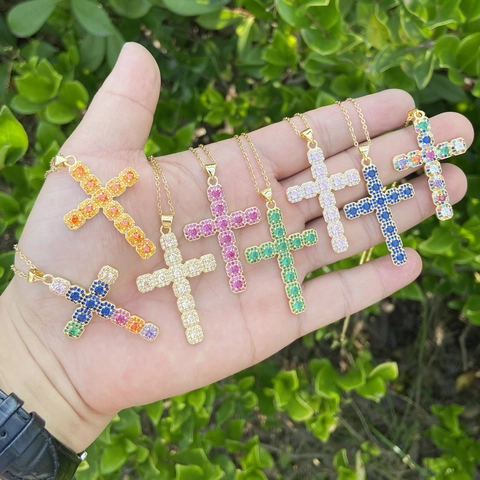 Collana Con Ciondolo A Croce Di Moda In Rame Con Zircone Multicolore Intarsiato Stile INS Catena Di Clavicola Donna
