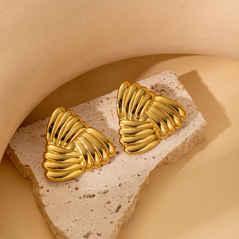 18K Gold Plated Stainless Steel Stud Earrings For Women Minimalist Irregular Geometric Heart Wavy Texture Earrings Fashion Jewelry
