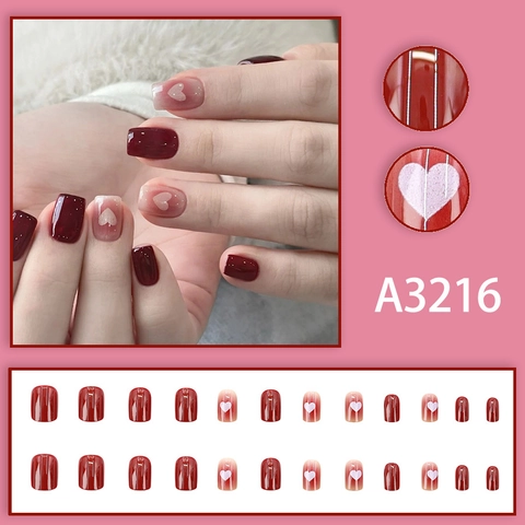 Press On Nägel Glänzend Weinrot Gradient Blush Design Weißes Herzmuster Kurz Eckig Künstliche Falsche Nägel Für Damen