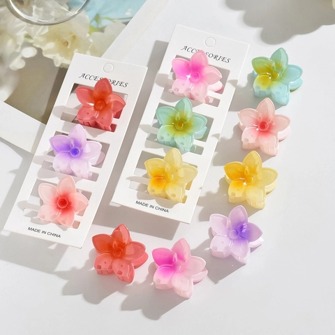 Flower Hair Claw Clips Plastic Resin Gradient Color Frosted Translucent Elegant Styling Accessories For Women Girls