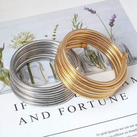 Braccialetto Rigido a Molla a Spirale Multistrato in Metallo Minimalista Da Donna Gioielli Punk Color Oro Argento