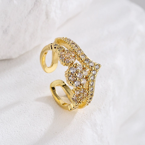 Women Gold Plated Copper Adjustable Open Ring Zircon Ginkgo Leaf Geometric Flower Design Trendy Light Luxury Hand Jewelry