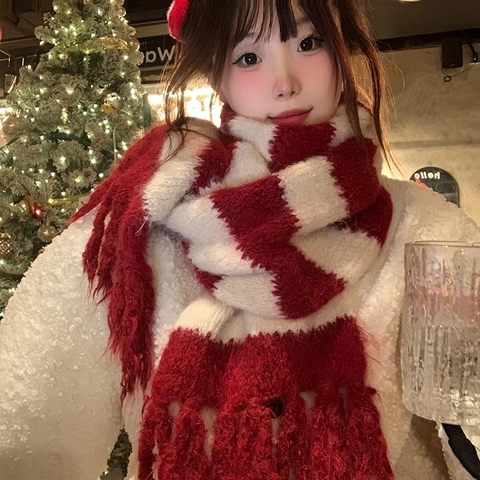 Écharpe D'Hiver Tricotée À Rayures Pour Femmes Doux Faux Cachemire Chaud Épais À Glands Cadeau De Noël Style Coréen