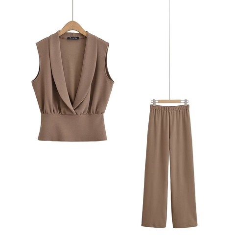 Women Elegant Sleeveless V-Neck Top And High Waist Wide Leg Trousers Solid Color Polyester Crepe Textured Casual Apparel