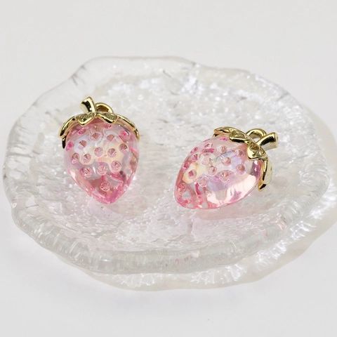 Erdbeere Charms 3D Frucht Anhänger Acryl Harz Mit Legierung Blatt Für DIY Schmuckherstellung Schlüsselanhänger Dekoration