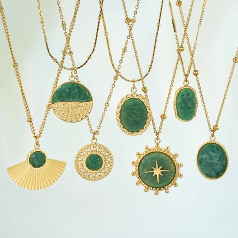 Vintage Stainless Steel 14K Gold Plated Natural Green Stone Pendant Necklace For Women Elegant Minimalist Jewelry Gift
