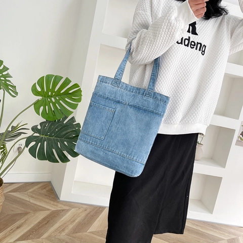 Denim Tote Bag Large Capacity Water Washed Denim Shoulder Bag With Functional Pockets Slogan Print For Daily Casual Shopping