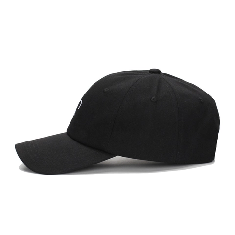 Unisex Cotton Baseball Cap With Heart Embroidery Adjustable Metal Buckle Outdoor Casual Sun Hat Peaked Cap