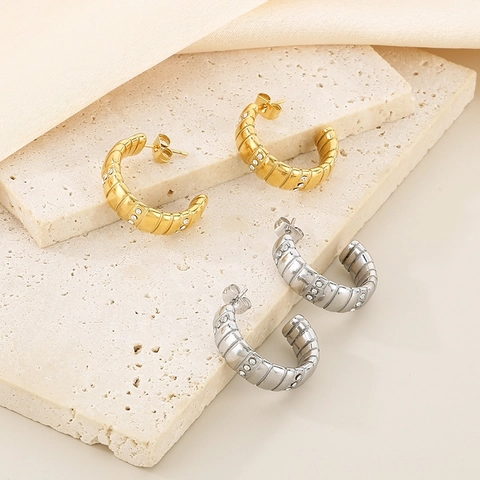 Orecchini a Cerchio a Righe in Acciaio Inossidabile Vintage per Donna Placcati in Oro Argento Geometrici con Strass a Forma di C