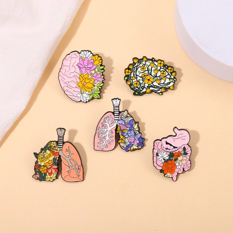 Anatomisch Orgaan Emaille Speld Legering Hersenen Long Maag Bloem Vlinder Medische Kunst Reversspeld Creatief Decoratief