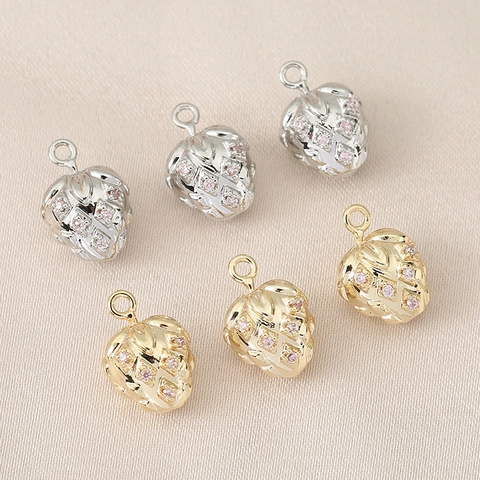 Erdbeere Frucht Anhänger Für DIY Schmuckherstellung 18K Vergoldetes Messing Mit Rosa Zirkon Funkelnder Fruchtschmuck