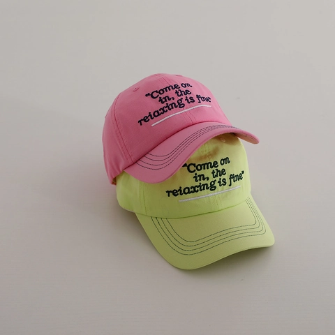 Kinder Baseball Kappe Bestickte Buchstaben Sonnenschutz Sommer Atmungsaktiver Outdoor Hut Für Mädchen Und Jungen