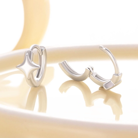 Glanzende Vierpuntige Ster Huggie Oorbellen Minimalistische Koperen Geometrische Oorgespjes Voor Dames Meisjes Sieraden Cadeau