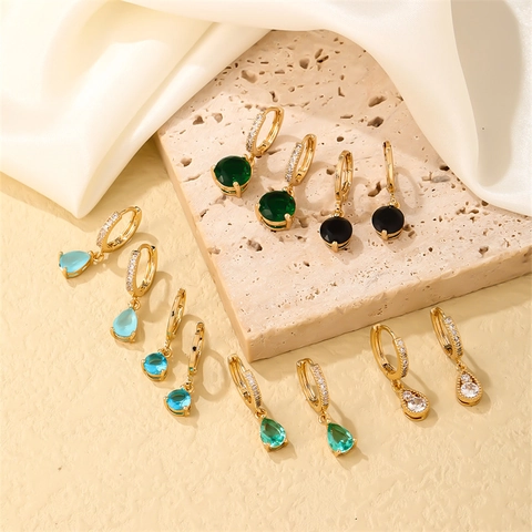 Zirkonia Wassertropfen Creolen Mikro Pave Kupfer Geometrisch Elegant Mode Schmuck Accessoires Für Damen