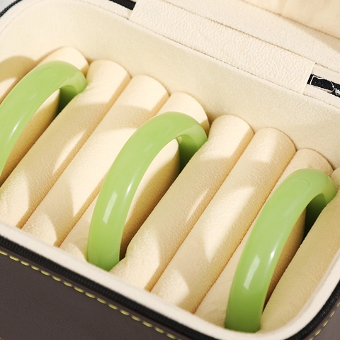 Caja De Almacenamiento Para Pulseras Gran Capacidad Cuero PU Organizador De Brazaletes Forro De Terciopelo Ranuras Múltiples Joyero Portátil