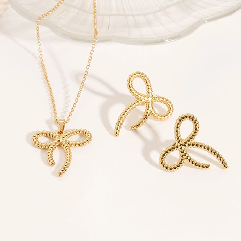 Schmetterling Schleife Ohrringe Und Halskette 18K Vergoldet 304 Edelstahl Gedrehte Seilstruktur Elegant Mode Für Damen