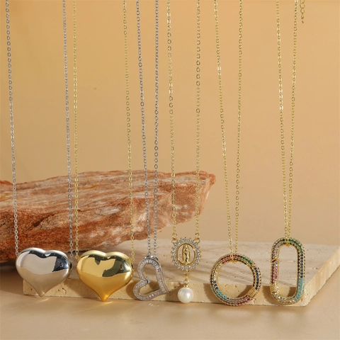 Collar Con Colgante De Corazón A La Moda Cobre Chapado En Oro De 14K Circón Perla Artificial Joyería Para Mujer