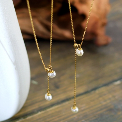 Elegante Collana Lariat A Forma Di Y Con Perle Naturali D'acqua Dolce Stile Francese Acciaio Al Titanio Regolabile Nappa Donna