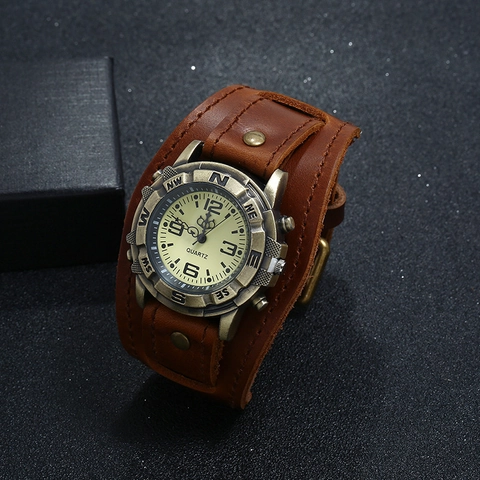 Vintage Leather Cuff Bracelet Quartz Watch Punk Hip Hop Style Bronze Metal Case Compass Markings For Men Women Rivet
