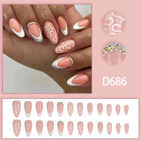 Aufklebenägel Mandelform Herzmuster French White Tip Strass Glitzer Nude Rosa Lange Stiletto Künstliche Nägel